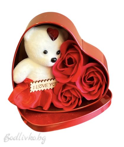 Сърце със сапунени рози и мече в метална кутийка, 11 см.