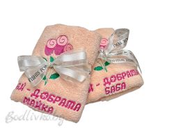 ХАВЛИЯ ЗА РЪЦЕ, 100% ПАМУК, БРОДЕРИЯ НАЙ- ДОБАРАТА МАЙКА/БАБА , РАЗМЕР: 30/50СМ,HAND MADE