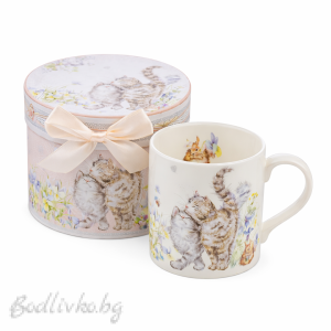 Порцеланова чаша за кафе или чай в луксозна кутия, Котета